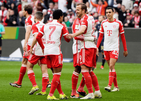 包含关键时刻西甲焦点战；拜仁慕尼黑伤情更新；底气十足；训练强度明显提升的词条-中欧登录入口